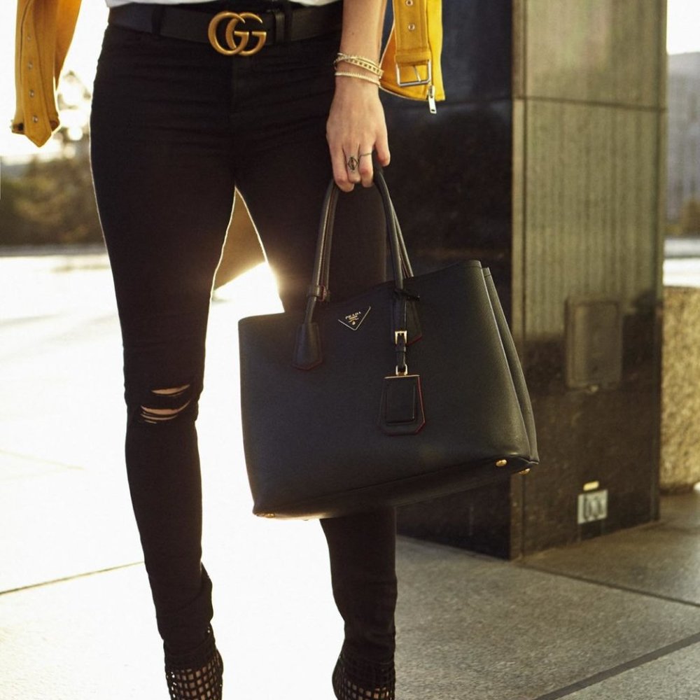 EXPRESS Black Distressed High-Waisted Jean Leggings